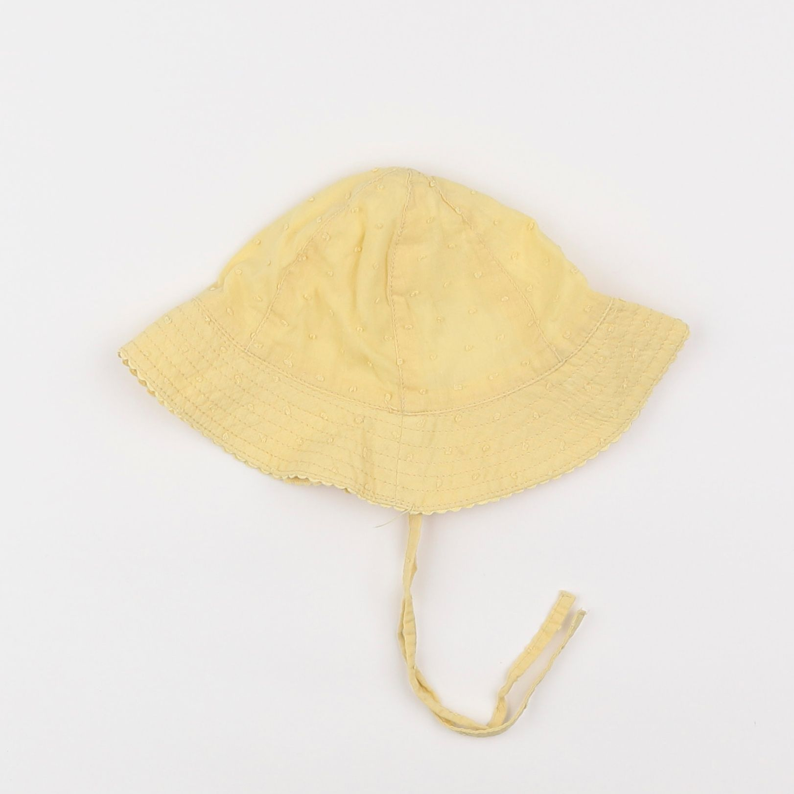 H&M - chapeau jaune - 3/4 ans