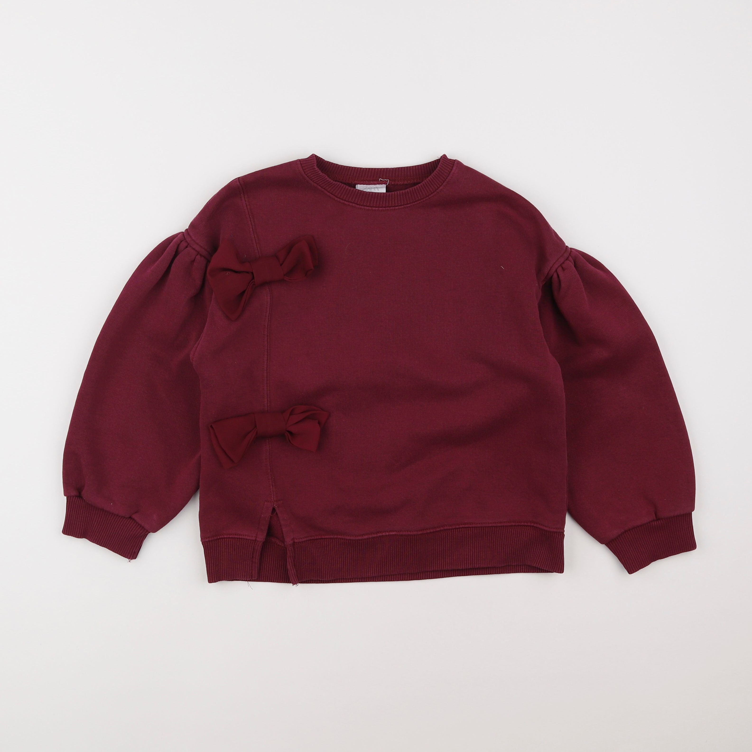 Zara - sweat rouge - 8 ans