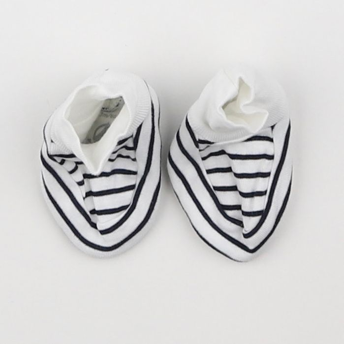 Petit Bateau - chaussons blanc - pointure 16