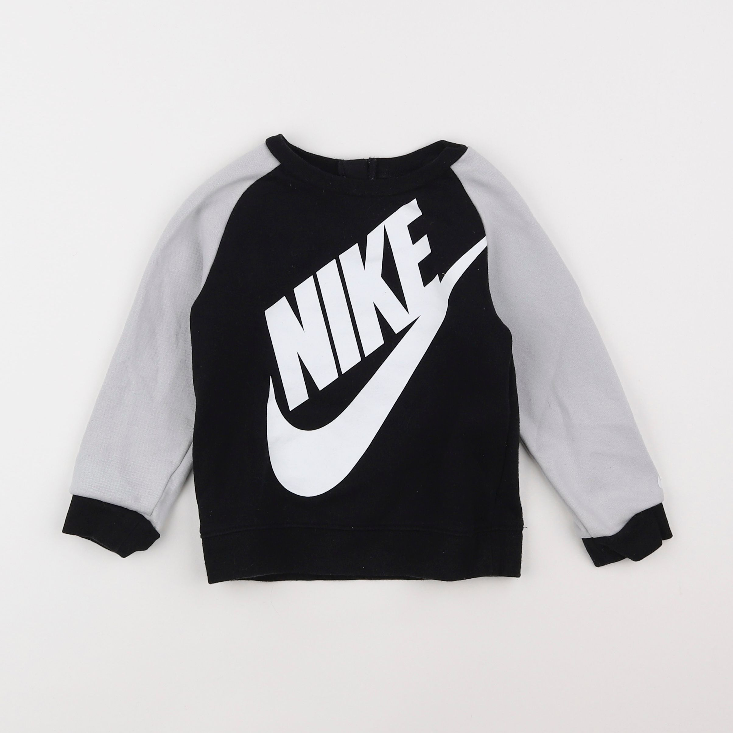 Nike - sweat noir - 2 ans