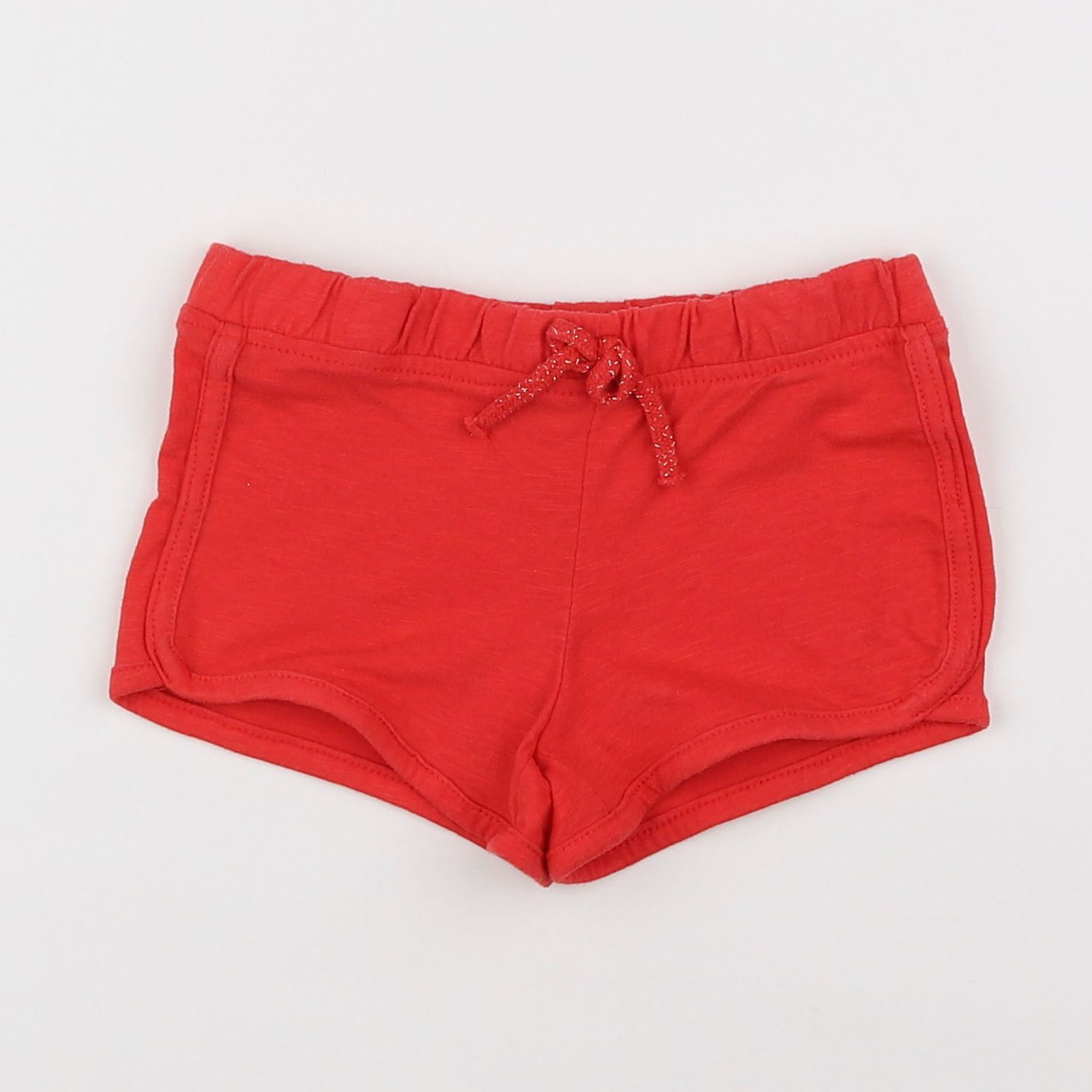 Vertbaudet - short rouge - 4 ans