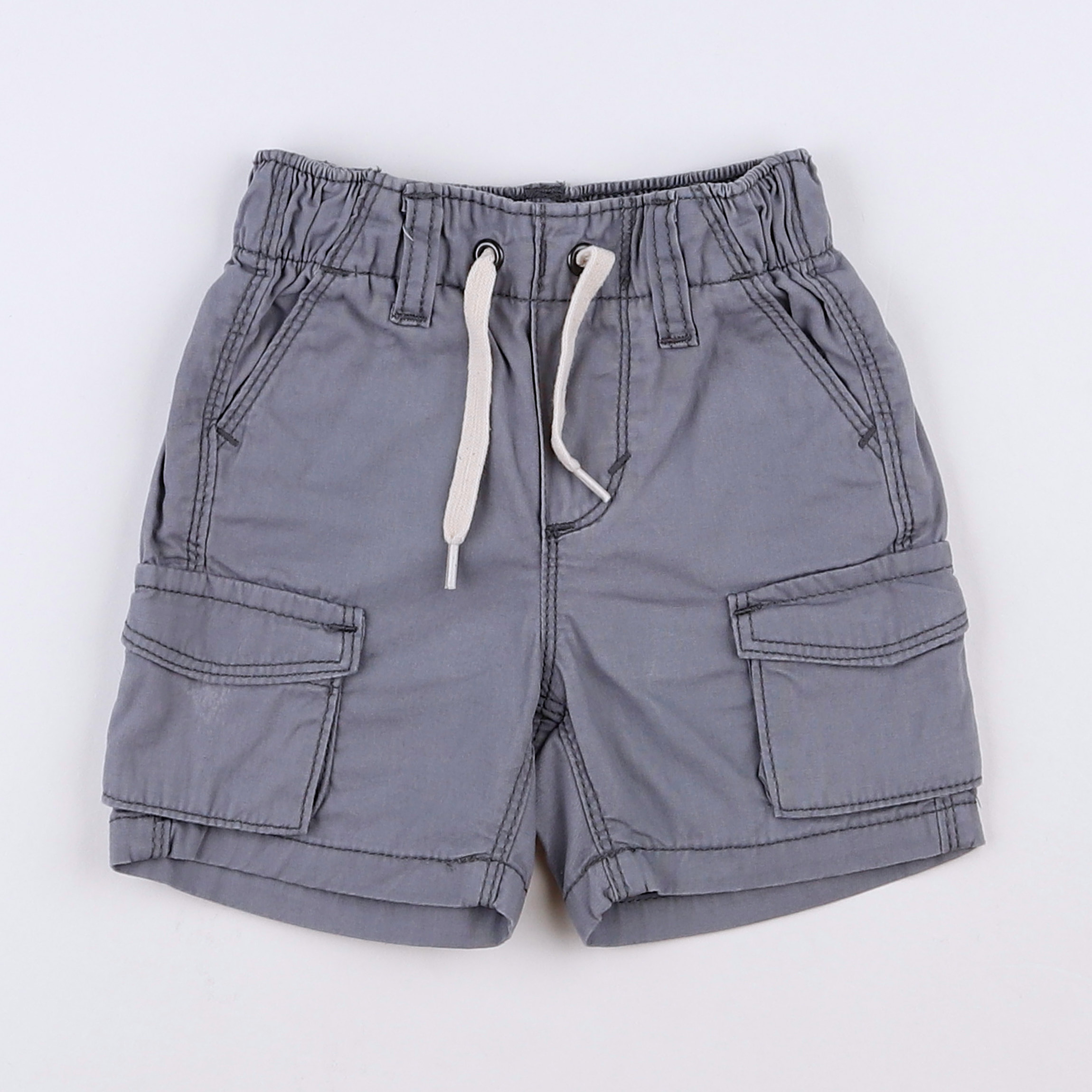 Old Navy - short gris - 12/18 mois